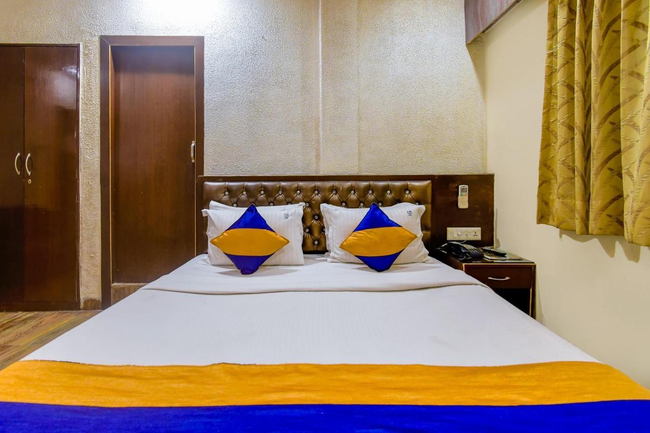 Hotel N S International Kolkata Eksteriør bilde