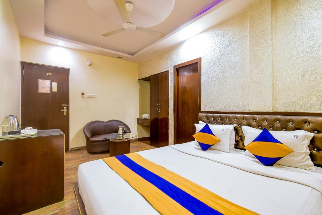 Hotel N S International Kolkata Eksteriør bilde